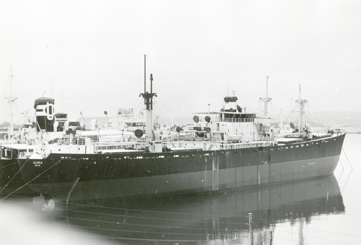 D/S Aura (Ex. Bygdin, Global Shipper, Charles W. Stiles)(b.1944, J. A. Jones Construction Co. Inc., Brunswick, Ga.), - i Kongshavn.