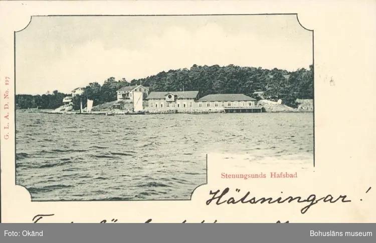 Tryckt text på kortet: "Stenungsunds Hafsbad."