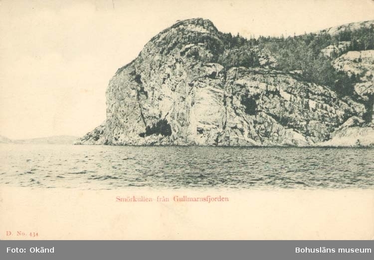Tryckt text på kortet: "Smörkullen från Gullmarsfjorden."