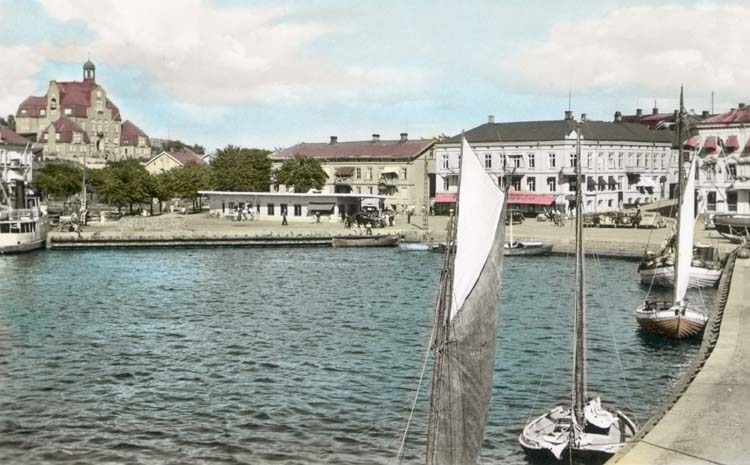 Tryckt text på kortet: "Strömstad. Norra Hamnen."