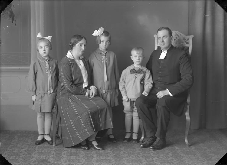 Enligt fotografens anteckningar: "Prosten W. Wallin senast i Svarteborg. Före denna tiden, adjunkt i Foss församling omkring år 1924 till senare tid".