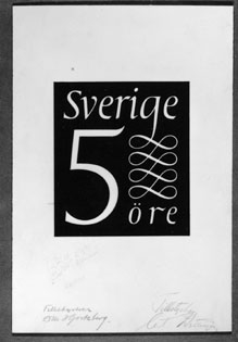 Förslagsskisser till frimärke Ny Siffertyp 1951-1965, utgivet 29/11 1951. Konstnär: Karl-Erik Forsberg. Förslag. Vit text på svart botten. "Tillstyrkes Olle Hjortzberg". Valör 5 öre.