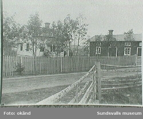 "Säter den 22/11 1908 God Jul och Gott Nytt Årtillönskas av Kerstin och J E Jansson.Fotografier inlånade från Selångers Hembygds-förening.