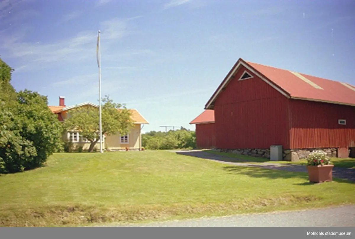 Våmmedal 3:3 i Kållered, 2001-05-15.