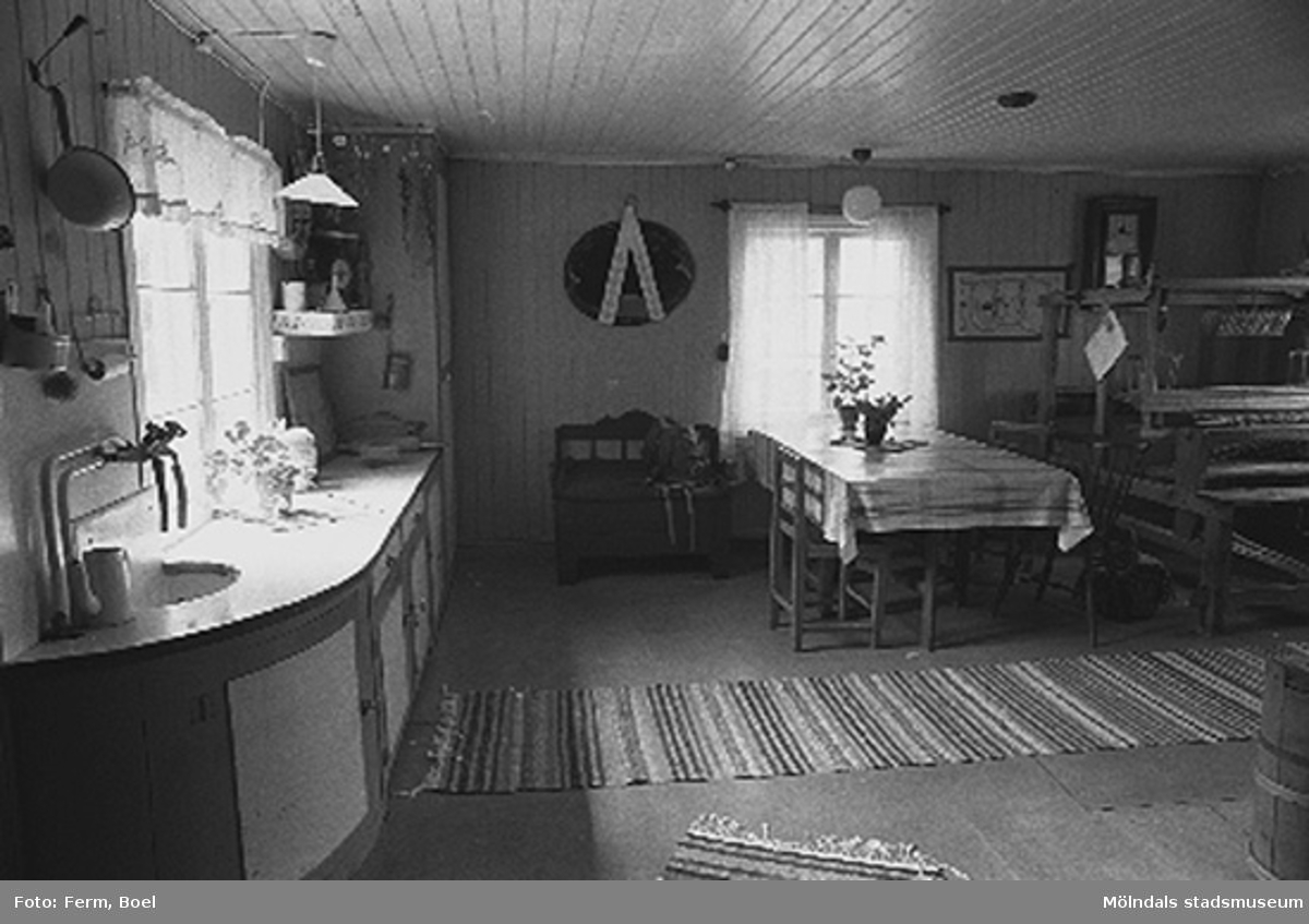 Ett kök i Hembygdsgården/Börjesgården i Hällesåker, Lindome 1992-06-29.