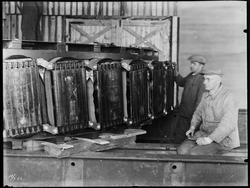 Hafslund A/S i Skjeberg, 1936. Interiør fra kraftstasjon. To