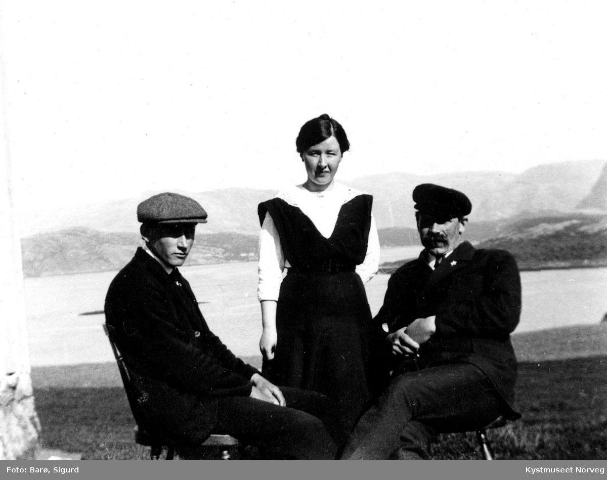 Fra venstre: Sigurd Barø, Benny Ovesen og Joel Aune på Løvøynesset i Flatanger