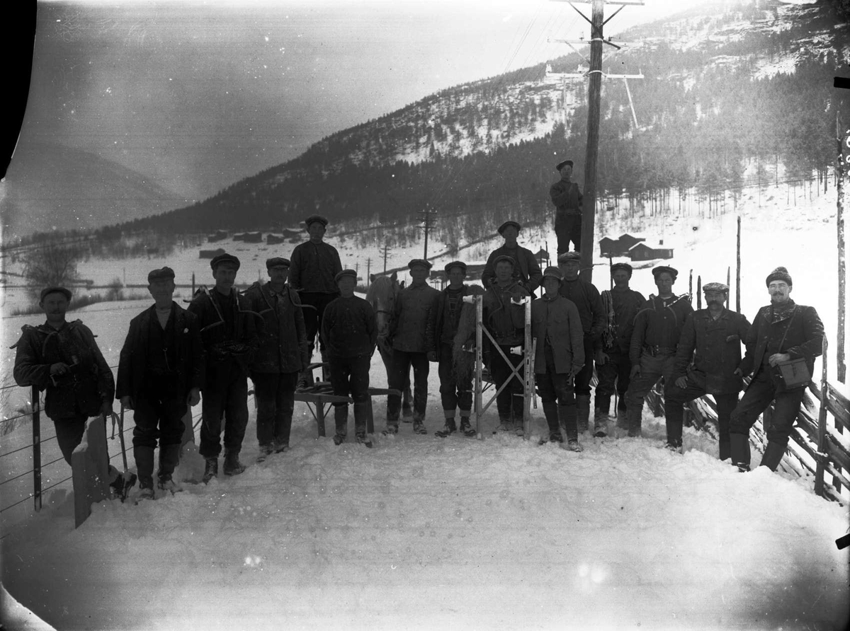 Rikstelefonarbeidere ved Viken 02.11.1911.