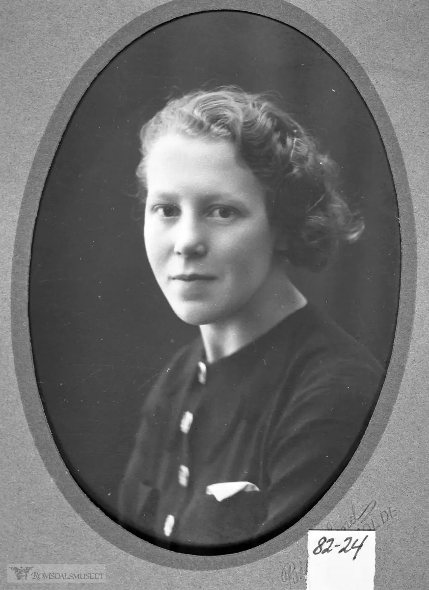 ADRESSE: Nesset       Bugge        Bugge....