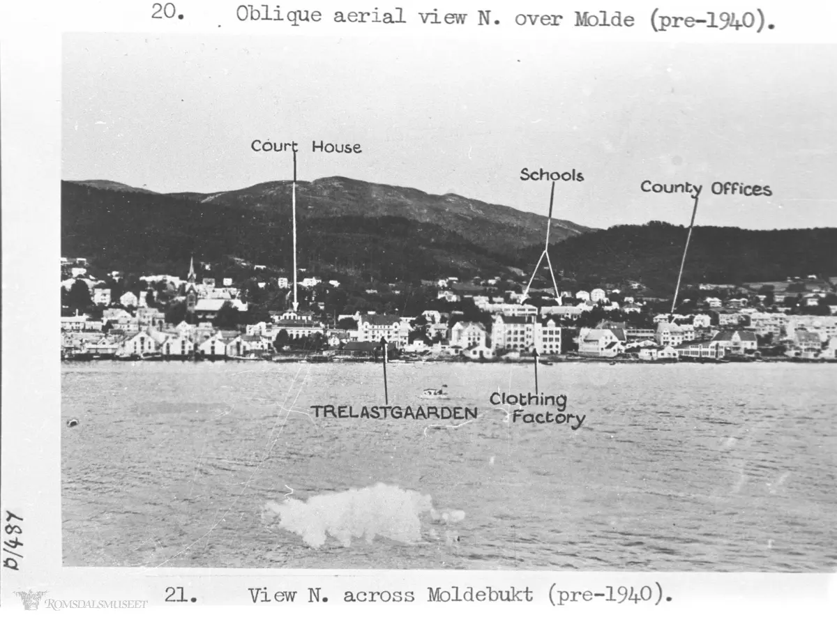 Molde by sett fra sør., Molde sett fra fjorden med kirken. .(bildene i serien kommer fra en Britisk spionrapport)