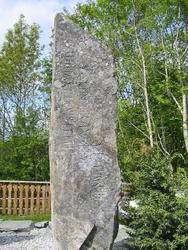 Strand Kjølevik Runestein