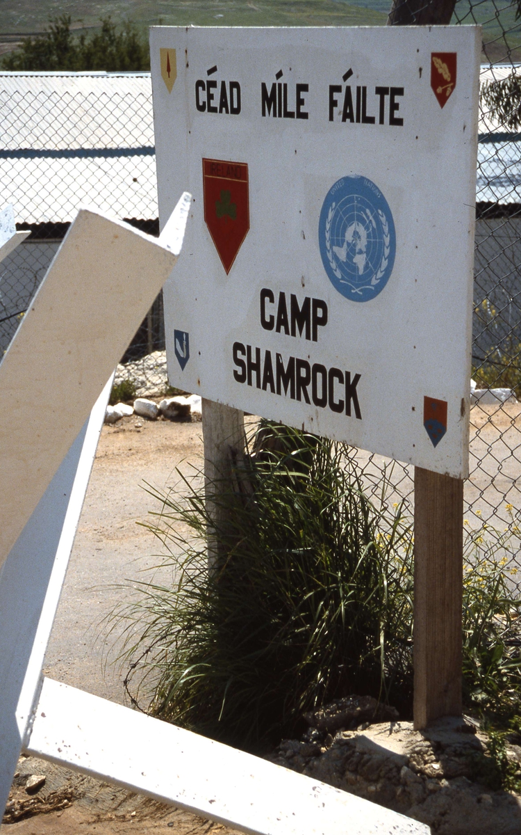 Irishbatt (den irske bataljonen) 1978-2001. Var gruppert sentralt i UNIFILs urolige område. Bildet er fra hovedkvarteret Camp Chamrock i landsbyen Tibnine.