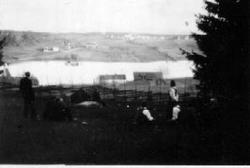 Bryllup på Hovelsrud, Stavsjø. Utsikt fra Hovelsrud mot Stav