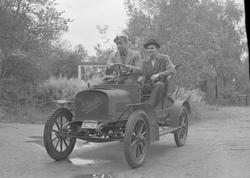 Piccolo 1909 som tilhørte Yngvar Knudtzon. Bileier Arnulf Be