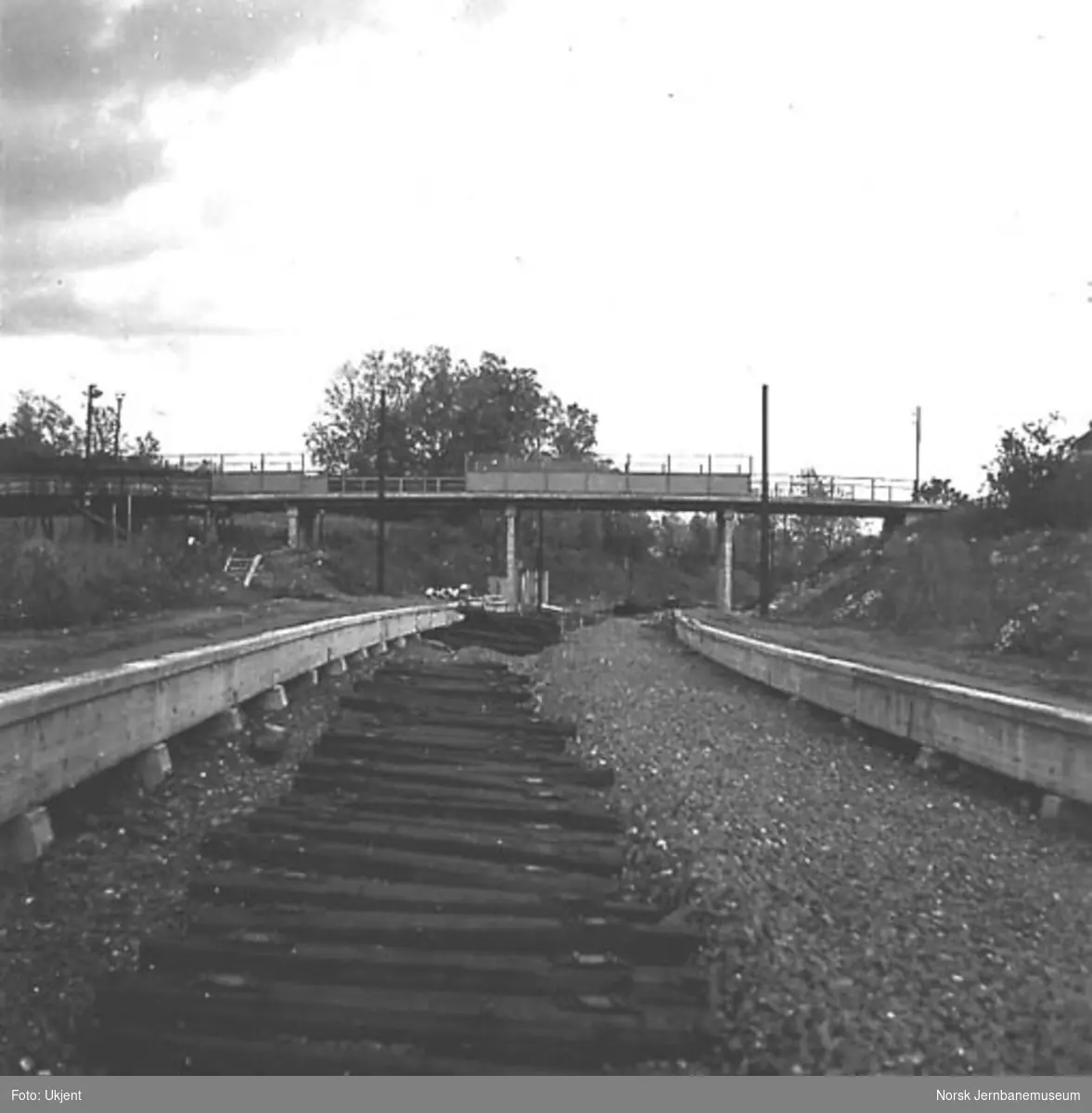 Drammenbanens dobbeltspor Asker-Sandvika, bruovergang pel 1438